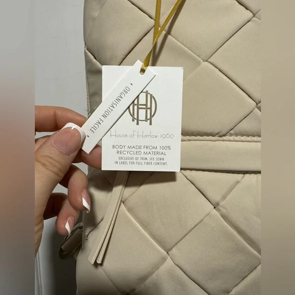 NWT House of Harlow 1960 Quilted Cream Backpack - Picture 2 of 7